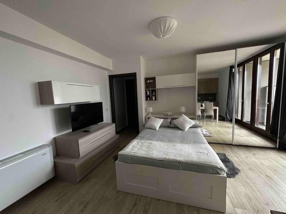 Monolocale Con Balcone Self Check In Milano Sempione Apartment ภายนอก รูปภาพ