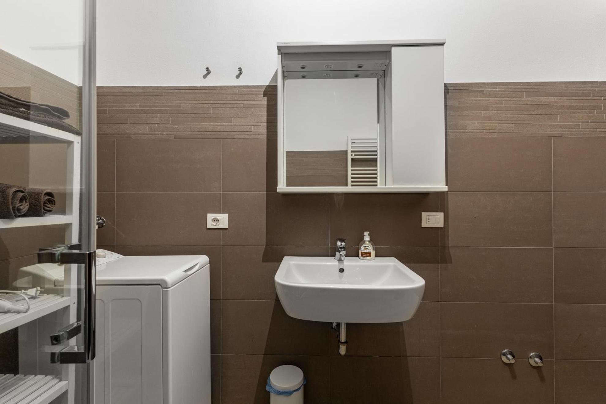 Monolocale Con Balcone Self Check In Milano Sempione Apartment ภายนอก รูปภาพ